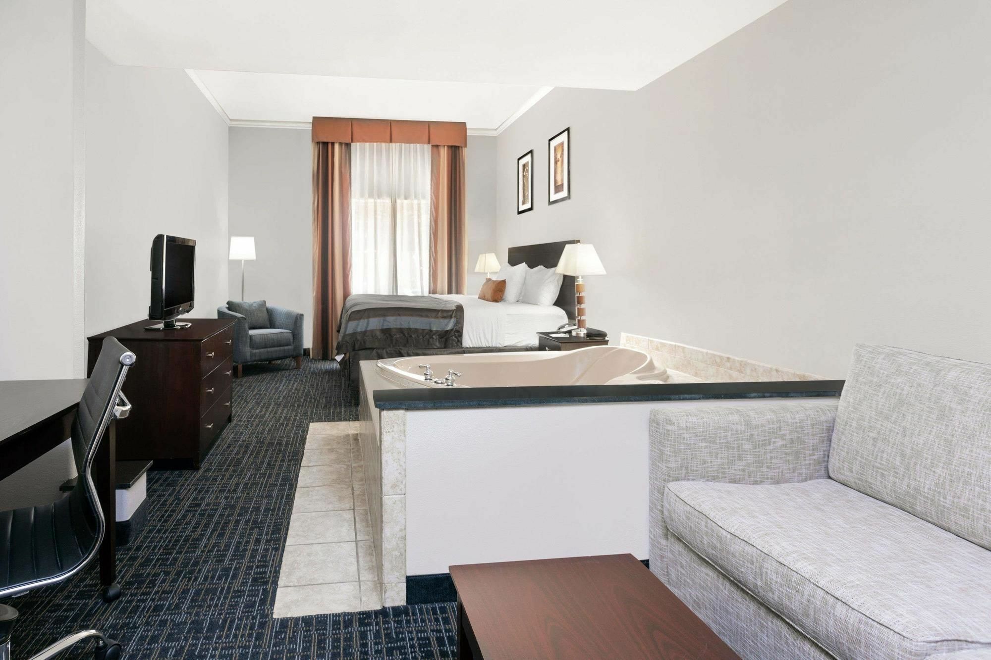 Hotel Wingate By Wyndham Athens Ga Extérieur photo