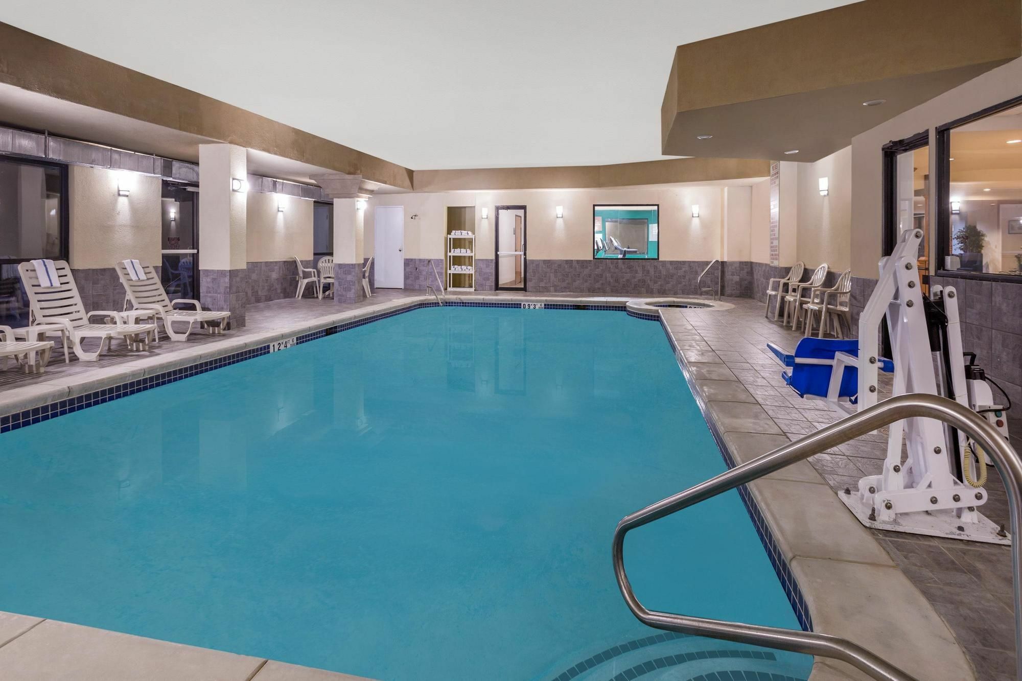 Hotel Wingate By Wyndham Athens Ga Extérieur photo